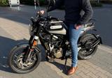 Husqvarna Svartpilen 125 - HUSQVARNA SVARTPILEN 125