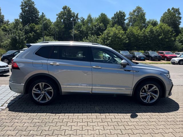 Tiguan Allspace R-Line 4M 2.0TDI DSG AHK*ACC*IQ!