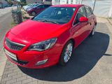 Opel Astra J Lim.5-trg. Innovation*2,0 CDTI*1Hand*AHK - Opel Astra aus 2011 mit Diesel-Antrieb