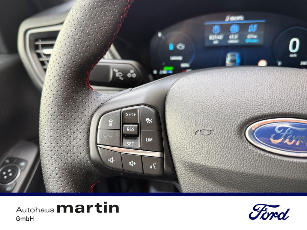 Fahrzeugabbildung Ford Kuga 2.5 Duratec ST-Line X ACC 360° HUD B&O LED