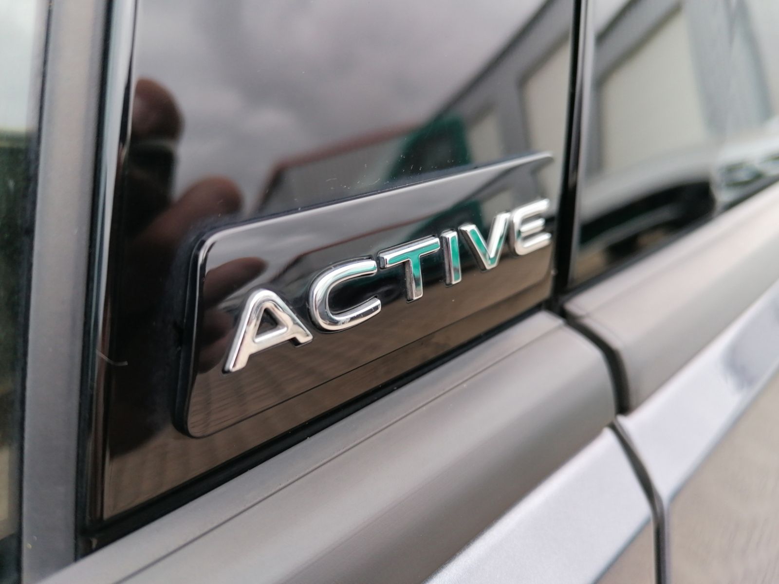 T-Cross 1.0 TSI Active NAVI+APP+PDC+SHZ