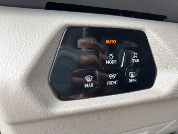 Volkswagen T7 Multivan - 11