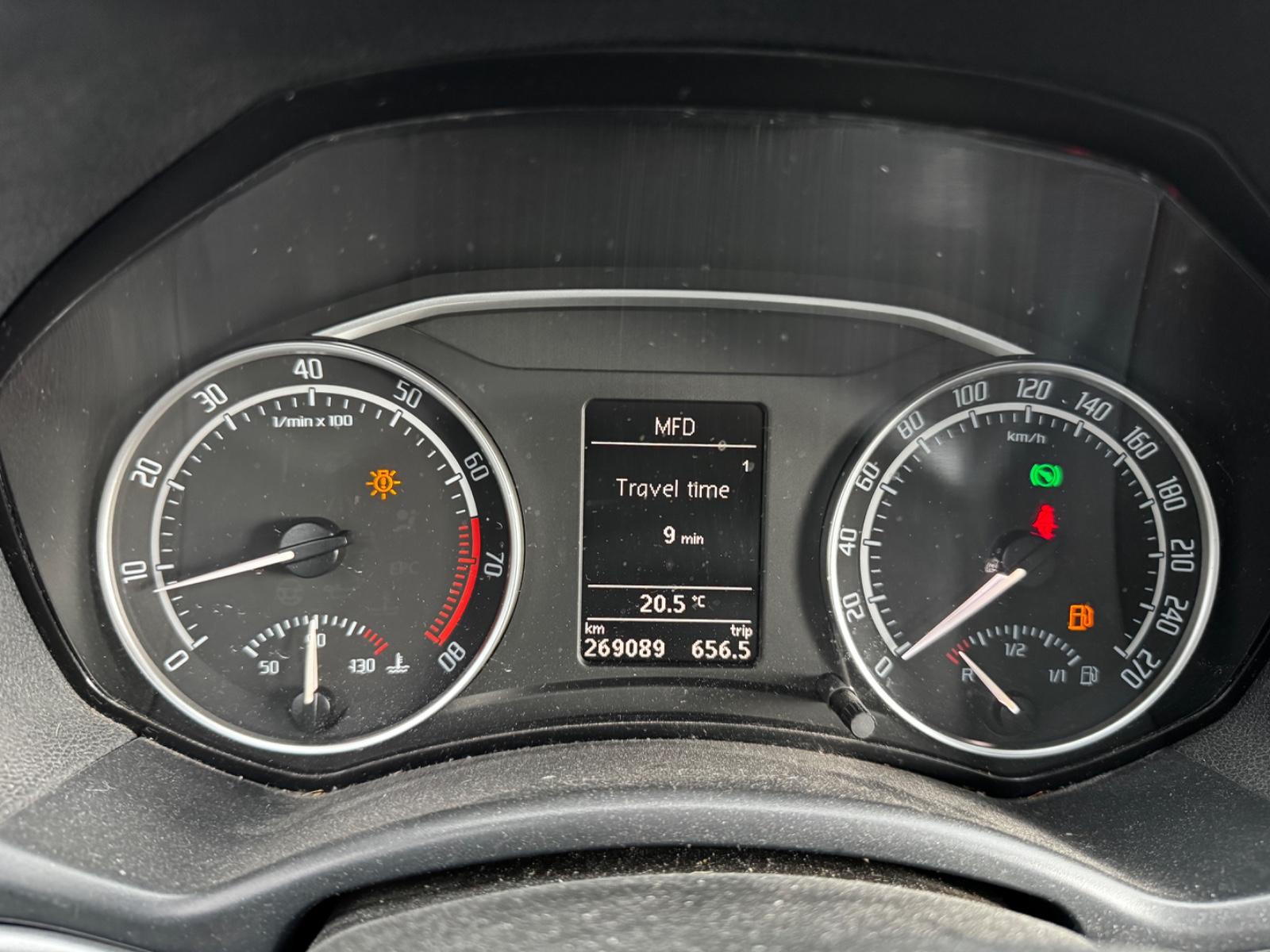 Skoda Octavia 2011 — photo 10