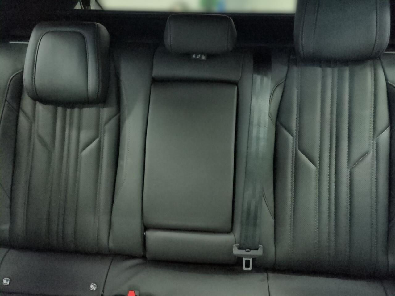 Fahrzeugabbildung Peugeot 408 GT 1.6 Plug-In Hybrid 225 e-EAT8
