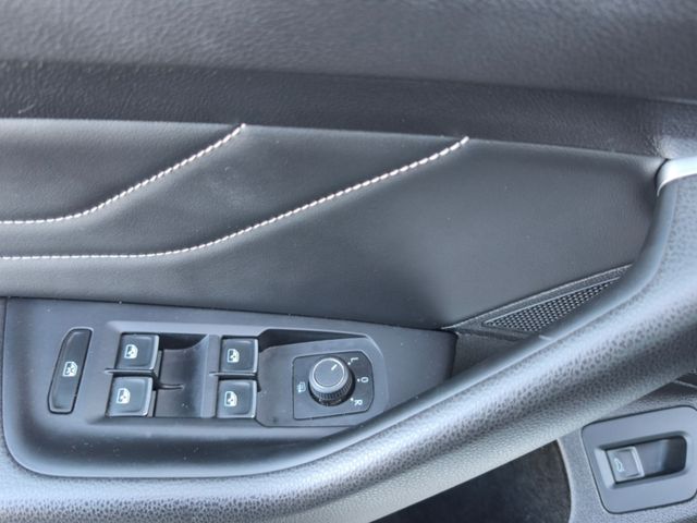 Volkswagen Passat Variant R-Line*4Mot*LED-Matri*Standh*DSG*