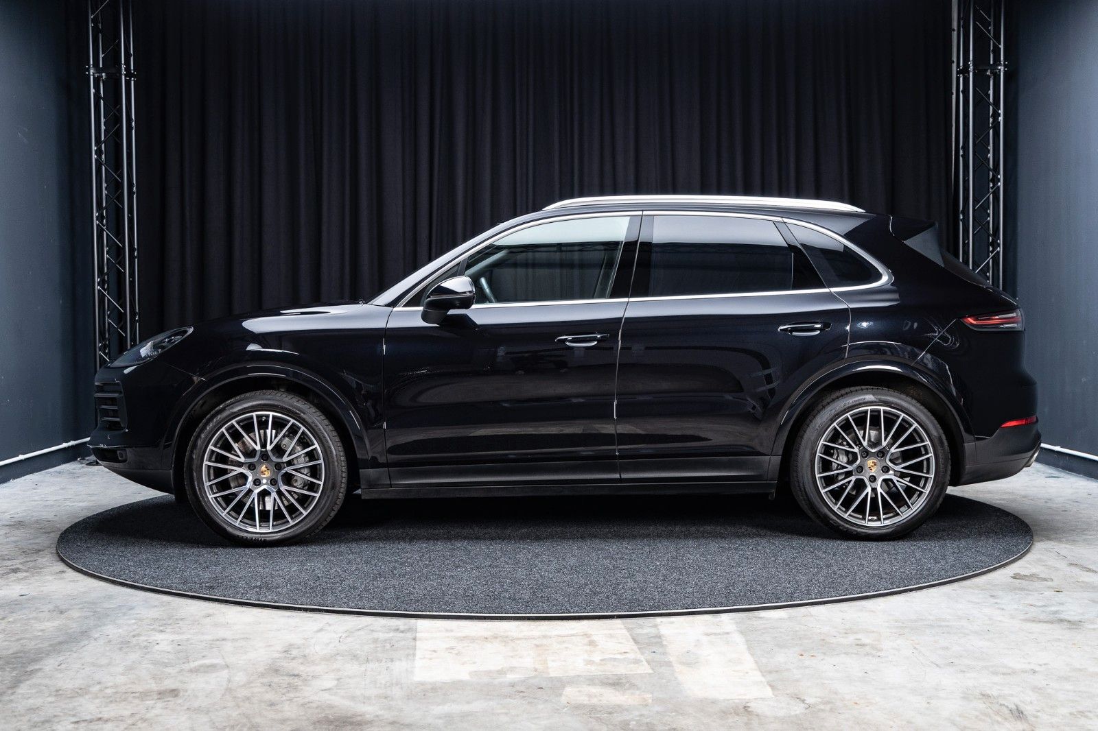 PORSCHE Cayenne S 2.9 V6 · 1. Hand · Luftfederung · Pano – Bild 3