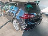 Volkswagen Golf 2.0 TSI DSG 4MOTION BMT R R - Volkswagen Golf: bis 20000 Km