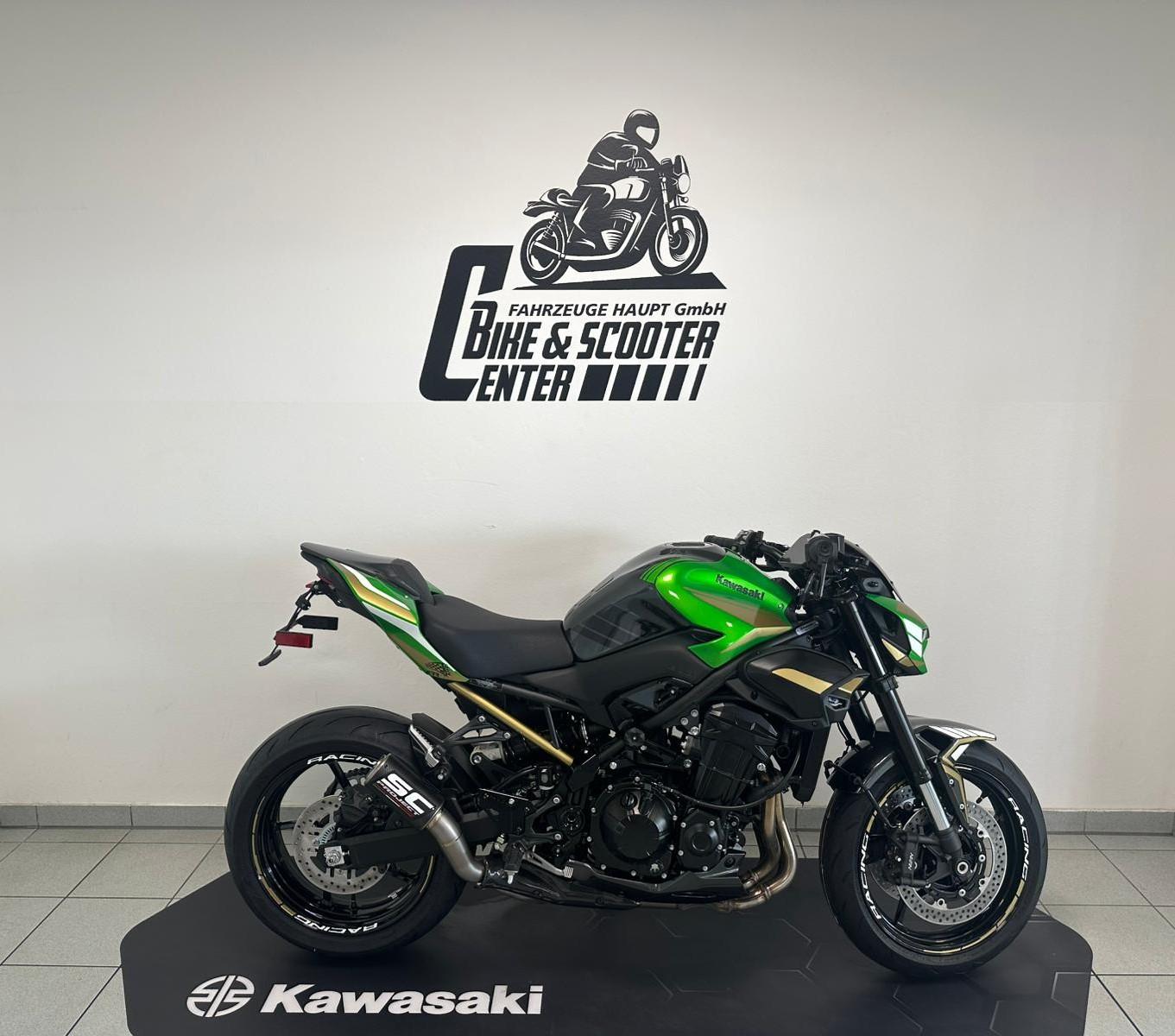 Kawasaki Z900 Gold Dekor Modell 2026 EARLYBIRD AKTION