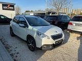 Peugeot 2008 Allure 1.6*Navi*PDC*Tempomat* - Peugeot 2008: 1.6