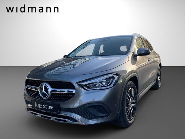 Mercedes-Benz GLA 200 *LED*PDC*Kam*AHK*Tempomat*Navigation*DAB