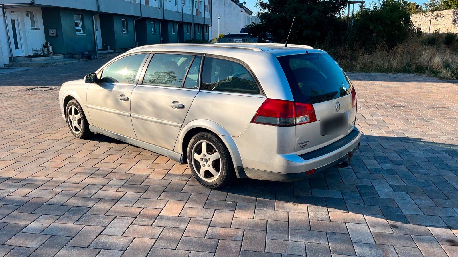 Opel Vectra 2006 — engine 150 HP (110kW)