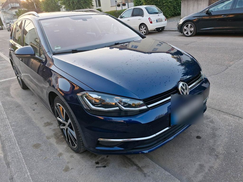 Image of Volkswagen Golf