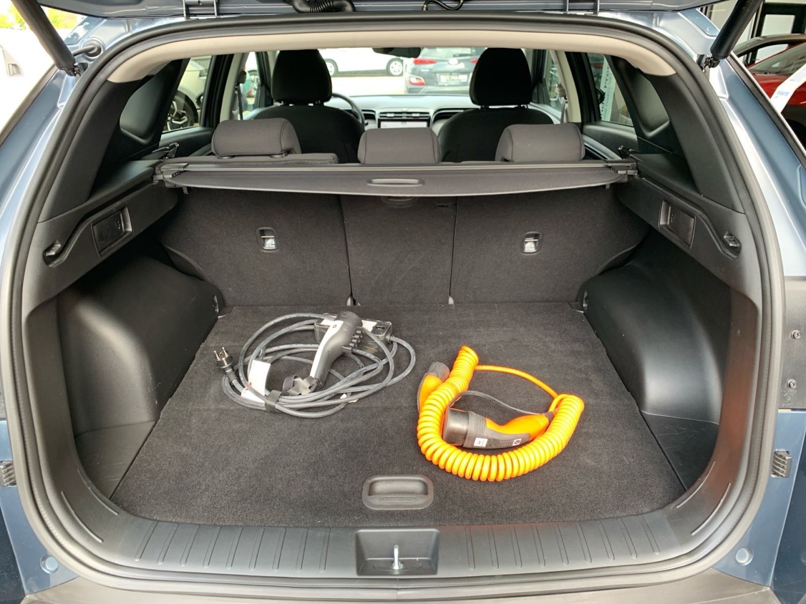Fahrzeugabbildung Hyundai TUCSON 1.6 T-GDI Trend Plug-In Hybrid 4WD AHK