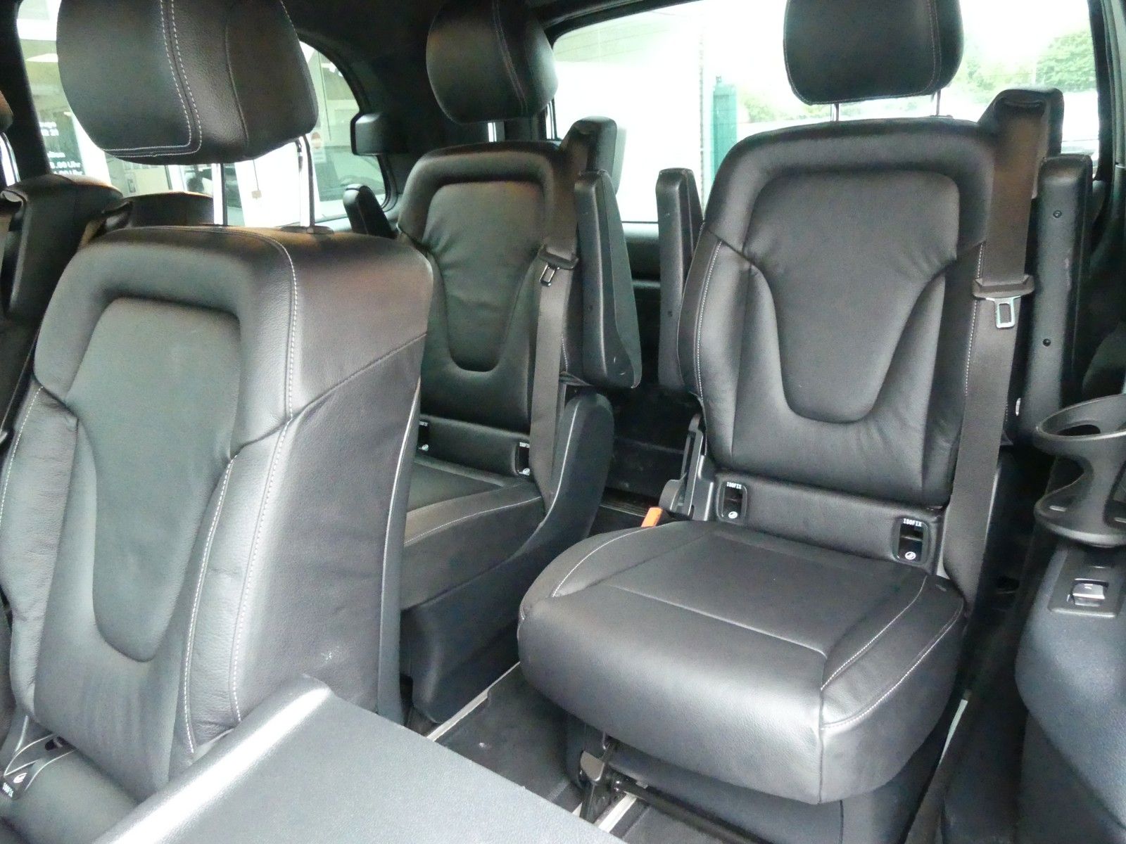 Mercedes-Benz V 250 EDITION 4MATIC 7-Sitzer AMG Line Automatik foto 13