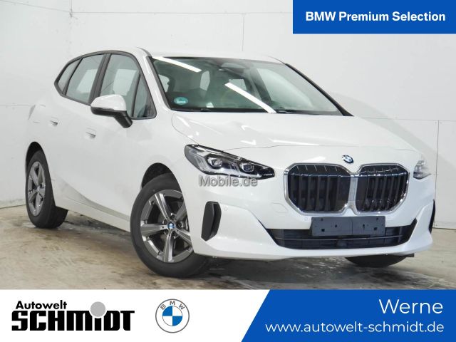 BMW 216i Active Tourer /NP= 40.210,- / AHK / Premium