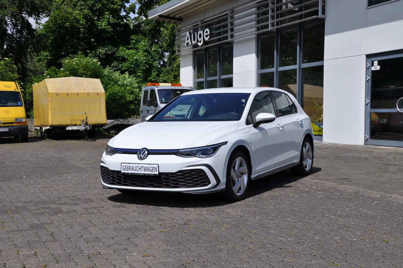 Volkswagen Golf 8 *PDC*CarPlay*