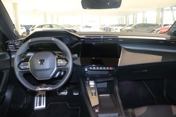 Fotografie des Peugeot 408 Hybrid 225 e-EAT8 GT
