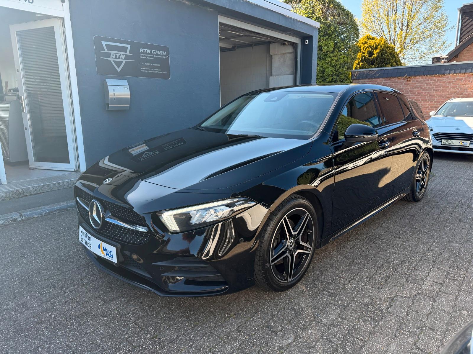 Mercedes-Benz A 200 d AMG Line LED 18" Night