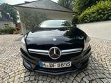 Mercedes-Benz A 45 AMG 4MATIC AMG - Mercedes-Benz A 45 AMG aus 2013