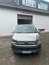 Volkswagen T7 Caravelle - Volkswagen T7 Caravelle mit Diesel-Antrieb: Automatik