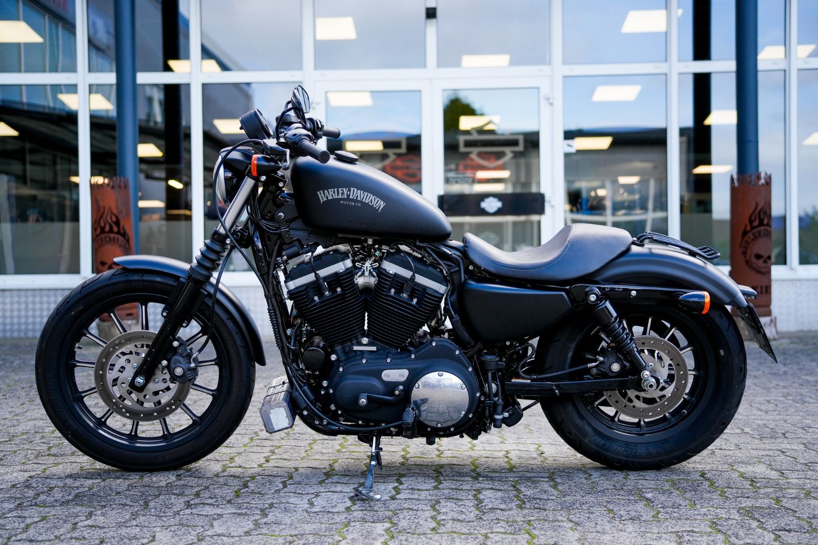 Fahrzeugabbildung Harley-Davidson XL883N Sportster Iron 883 - Jekill - 1. Hand