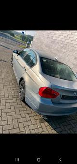 BMW Bmw e90 318d sehr gute Zustand  TÜV abgela... - BMW 318 aus 2006: 318d