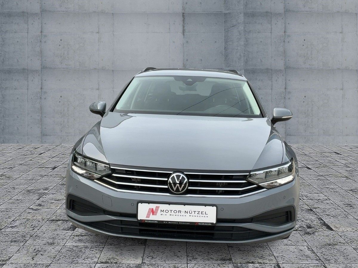Volkswagen Passat Variant - Bild 3