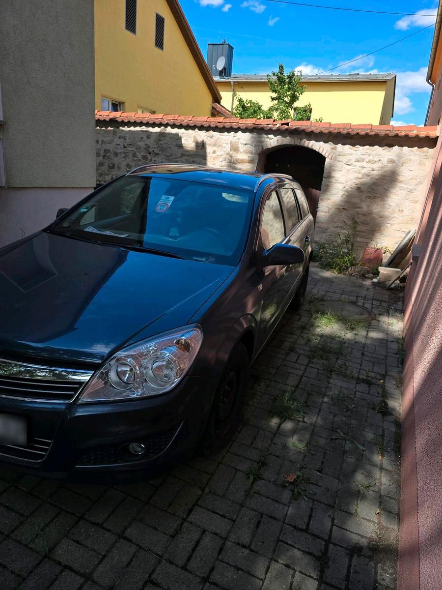 Opel Astra 2007 — photo 7