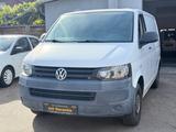 Volkswagen T5 Transporter Kasten-Kombi Kasten - Transporter bis 5.000 Euro