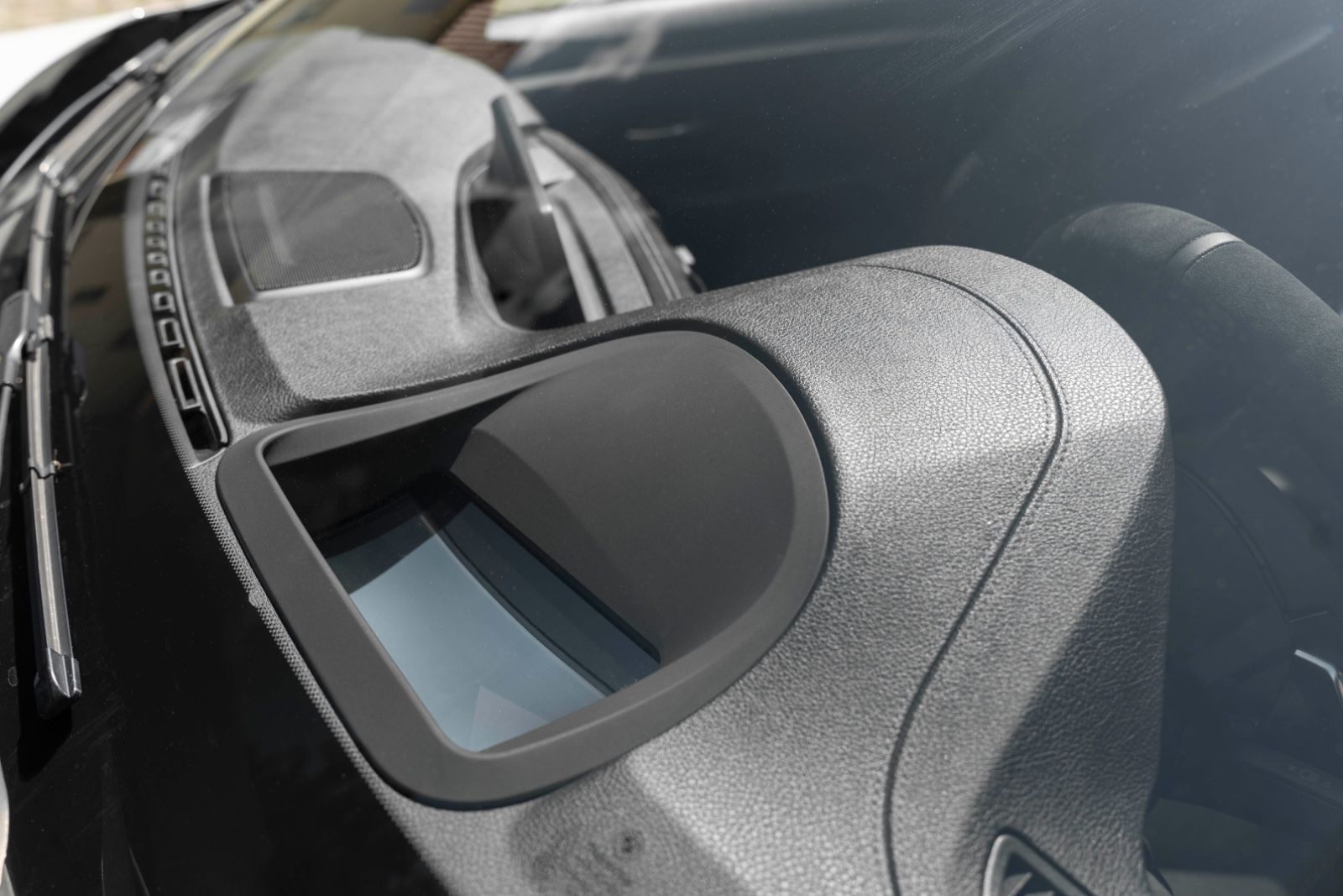 Fahrzeugabbildung BMW 440I GC M-PERFORMANCE HUD H&K LED KAM CARPLAY
