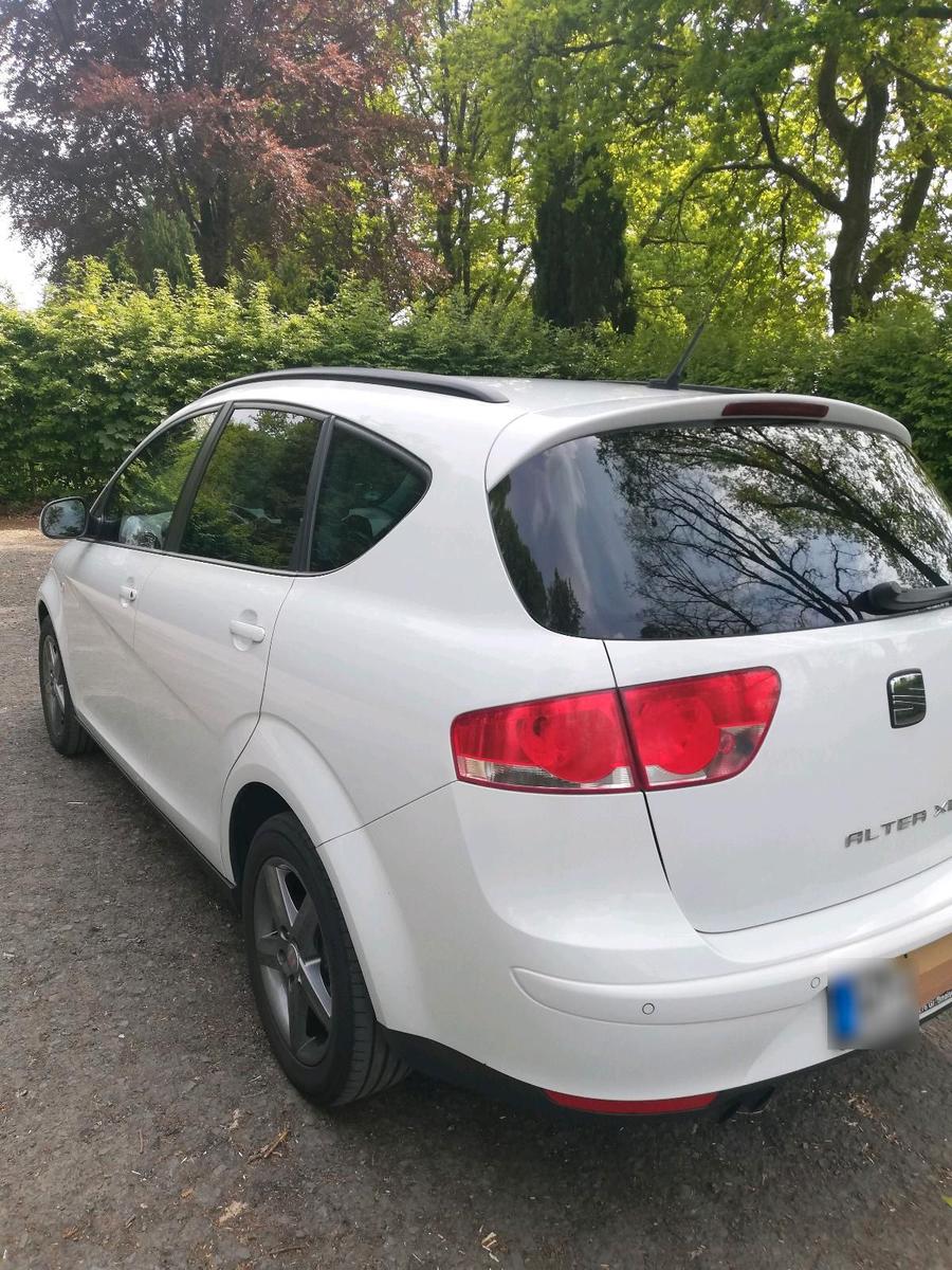 Seat Altea XL 2014 — photo 7
