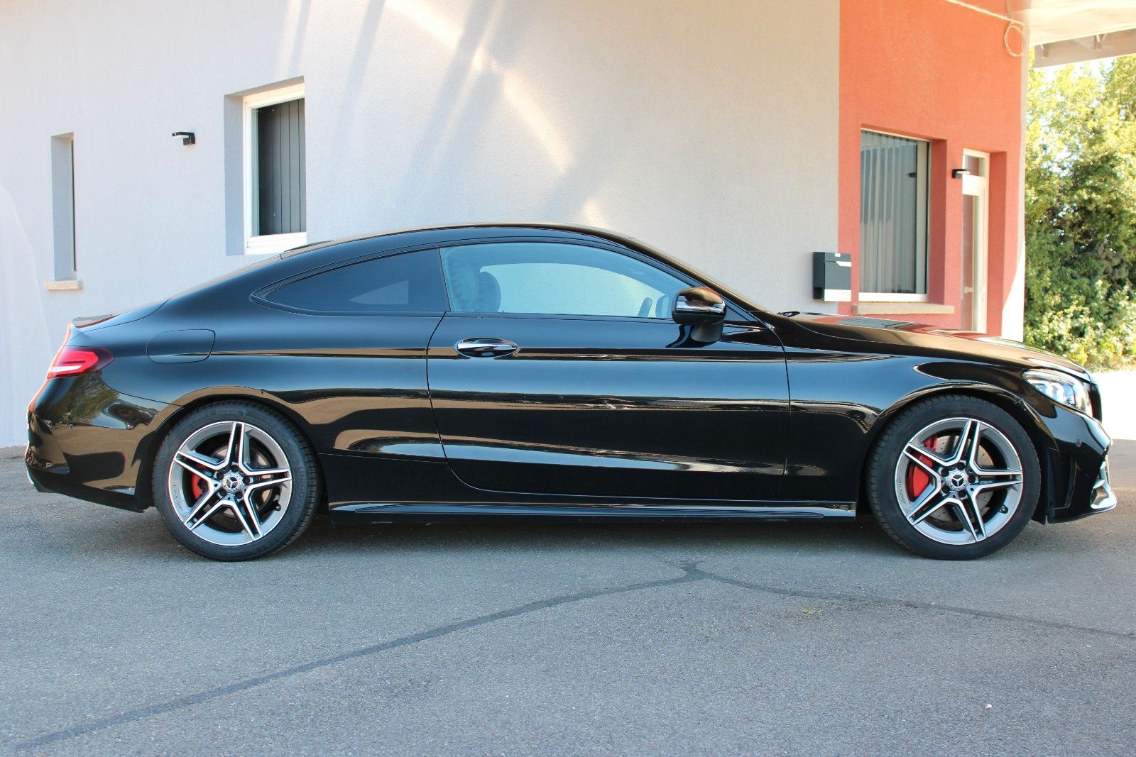 Mercedes-Benz C 300 Coupe AMG-Line HUD DC 360Cam Multibeam foto 7