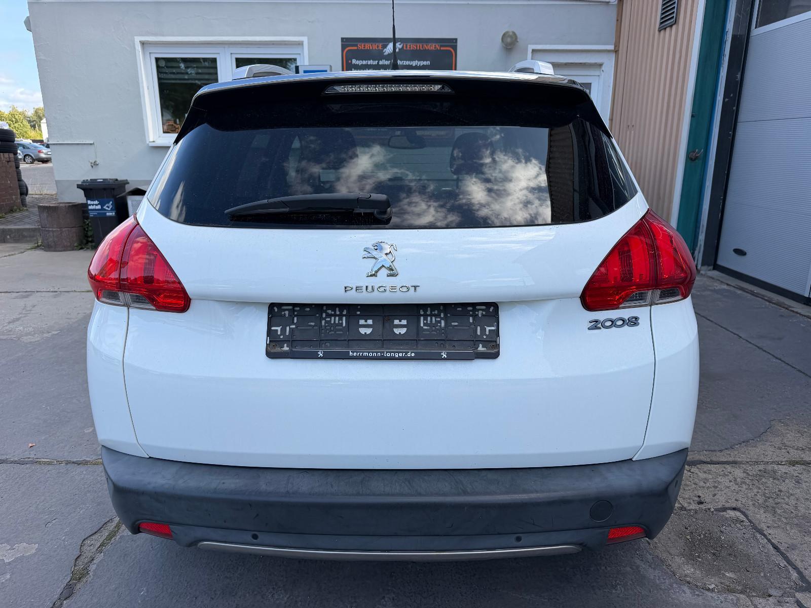 Peugeot 2008 Allure,Shz,PDC,Klimaautomatik