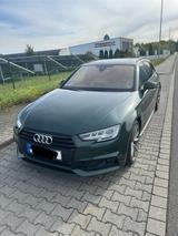 Audi A4 Avant 2.0 TFSI Ultra S-tronic S-Line - Audi A4: Grün, mit Navigationssystem