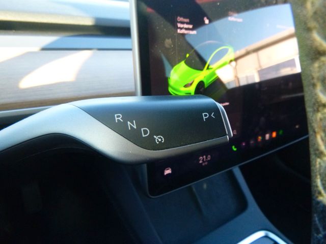 Fahrzeugabbildung Tesla Model 3 RWD (MY2023) >LFP/Ryzen/Wärmepumpe<