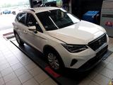 Seat Arona Style DSG/ACC/KAM/PDC/LED/DIGI/SHZ/KESSY - Seat Arona Gebrauchtwagen in Hamburg