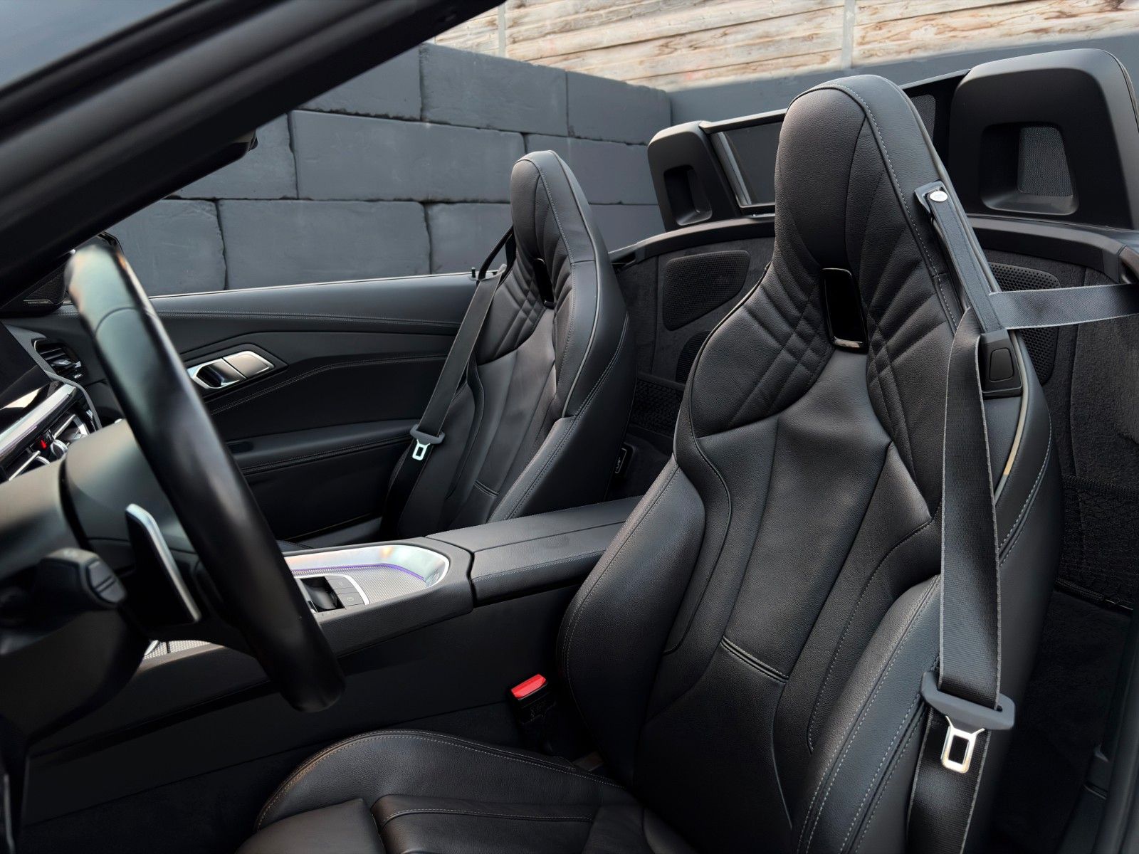 Fahrzeugabbildung BMW Z4 sDrive20i M Sport Anthrazit HUD ACC H&K LHZ