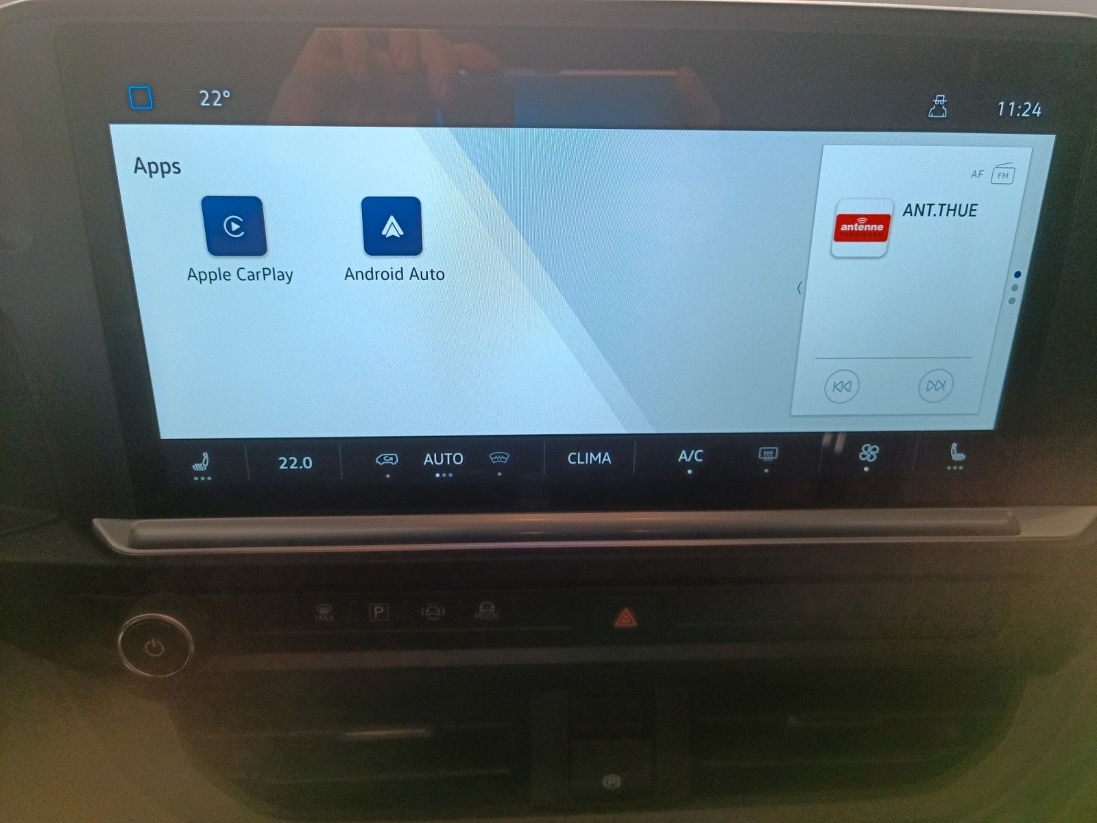 Fahrzeugabbildung Volkswagen T7 Transporter KR 81 kW *AHZV*Klimaauto*Holz