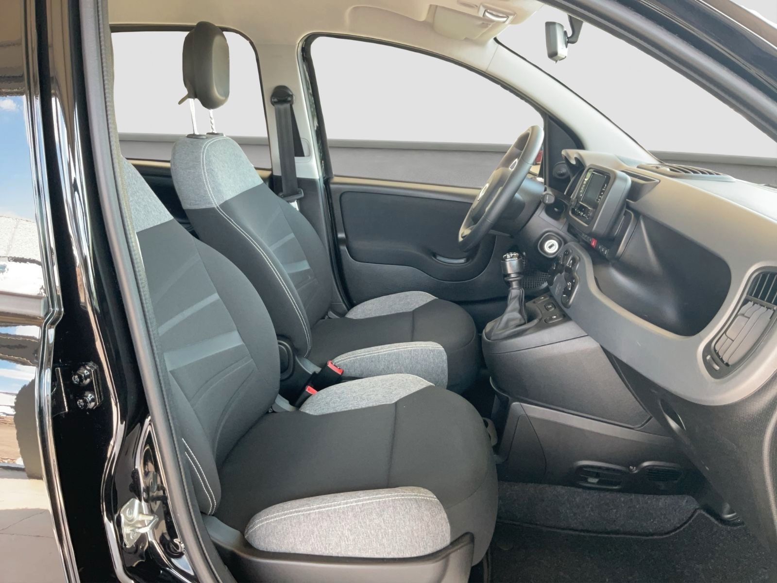 Fahrzeugabbildung Fiat Panda 1.0 Hybrid