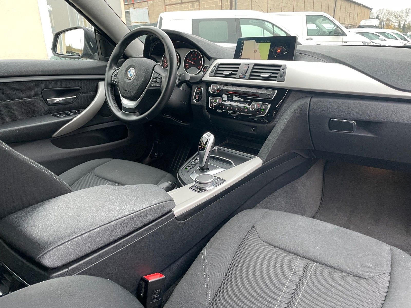 Fahrzeugabbildung BMW 420d Gran Coupé Aut. Navi LED Kamera Leder HiFi