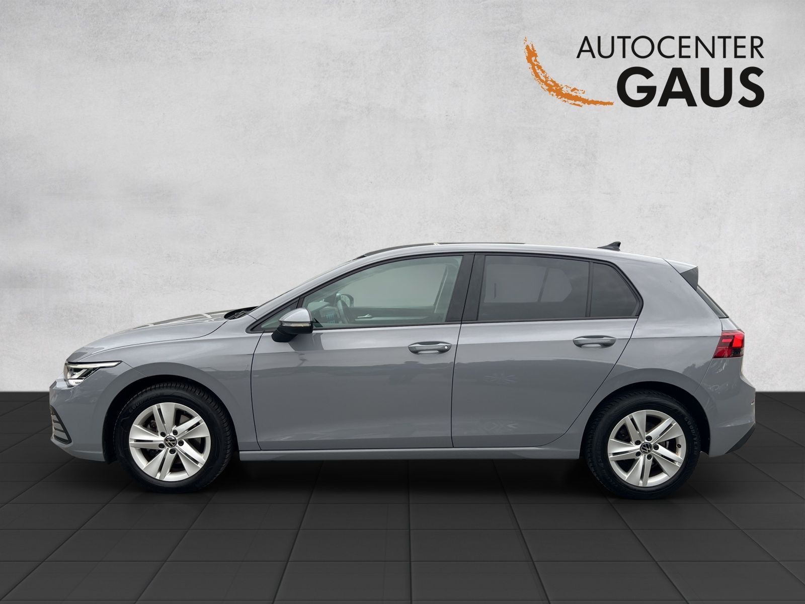Golf VIII 1.0 eTSI DSG Navi*ACC*Standhzg.*LED