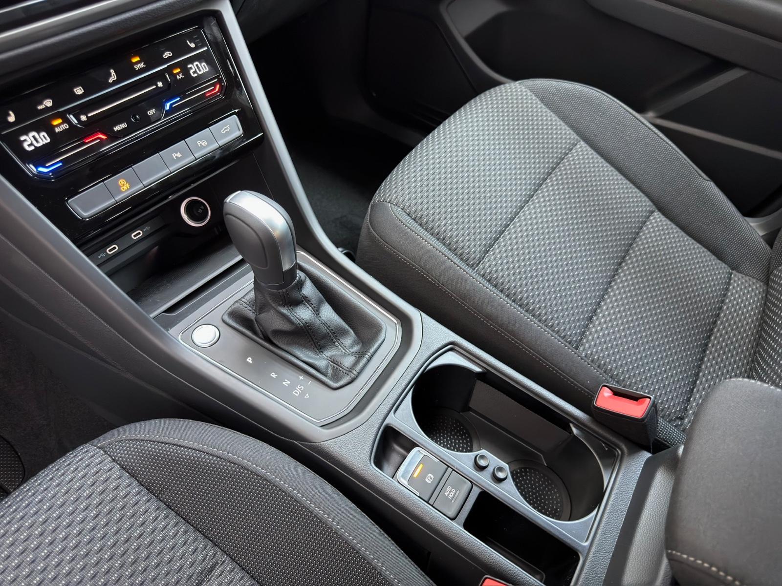 Volkswagen Touran Comfortline#3J.Gara#App#Navi#AHK#LED#SHZ