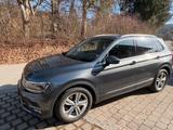 Volkswagen Tiguan Highline 2.0 TDI 140kW/190PS DSG 4MOTION - Volkswagen Tiguan 140 ps mit Diesel-Antrieb