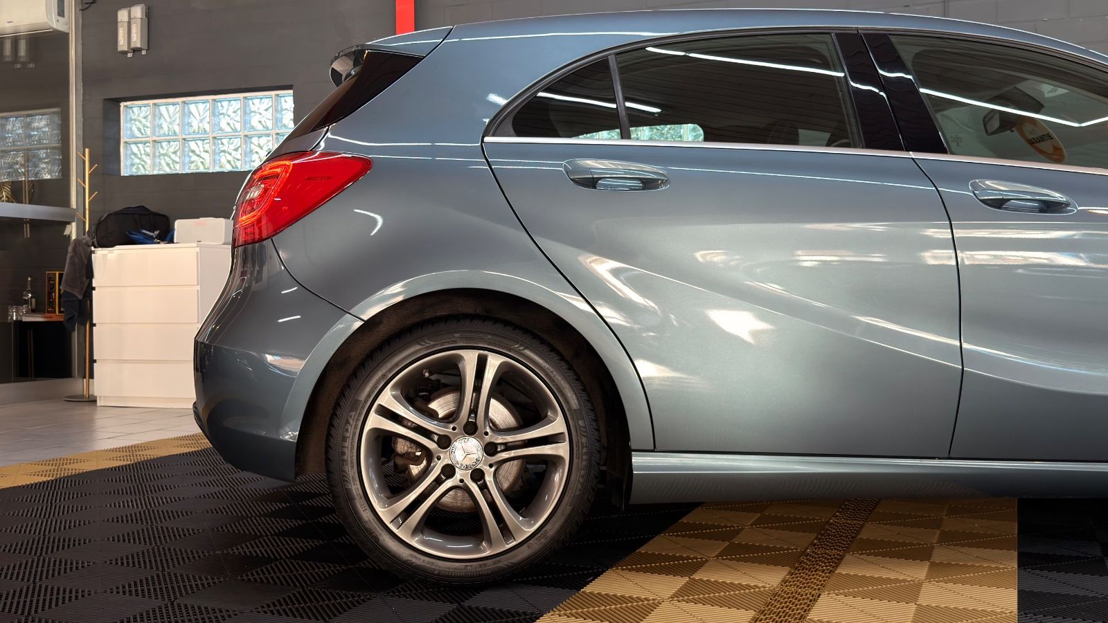 MERCEDES-BENZ A 180 A 180 Urban Kamara|LED|Xenon|Automatik Vorschau 14