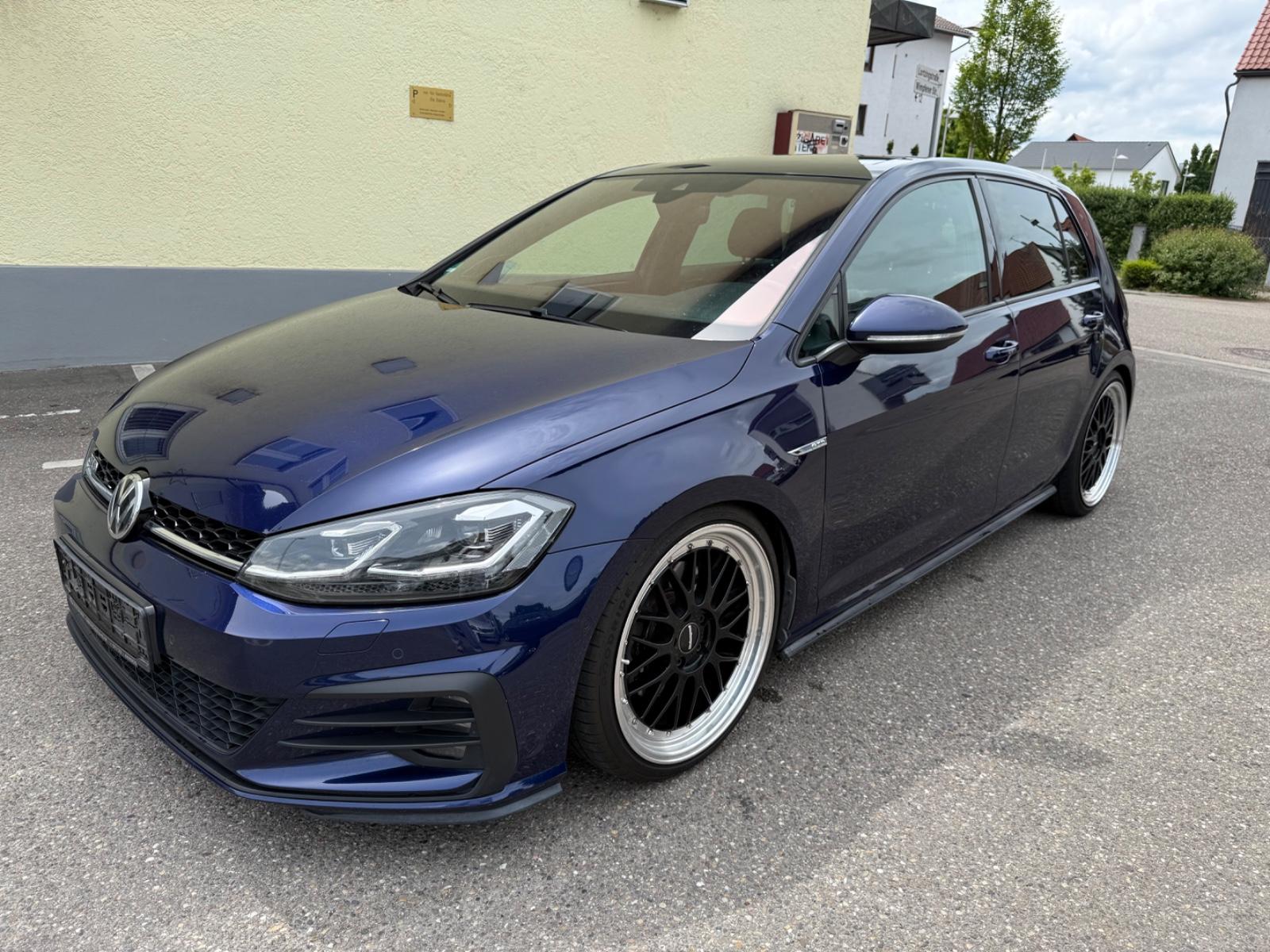 Volkswagen Golf VII Lim. GTD/Pano/Navi/Kamera/Standhz./AHK