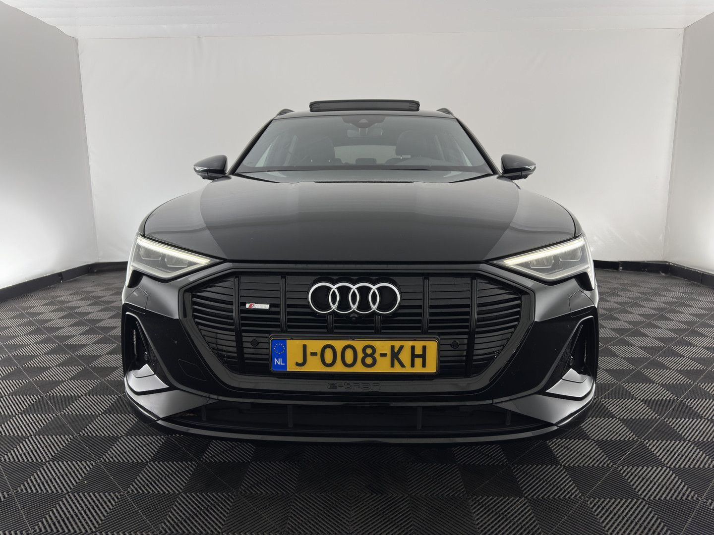 Audi e-tron 55 quattro S edition 95 kWh [3-Fase-11kW] imagem 2