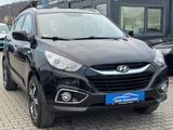 Hyundai ix 35 Premium AWD+Finanzierung+Garantie+Autom.+ - Hyundai ix35: Allradantrieb, Automatik