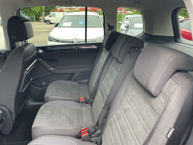 Touran Highline TSi DSG Navi Matrix Kamera