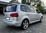 Volkswagen Touran 1.6 TDI Comfortline BlueMotion Tech C... - Volkswagen Touran: TDI Bluemotion