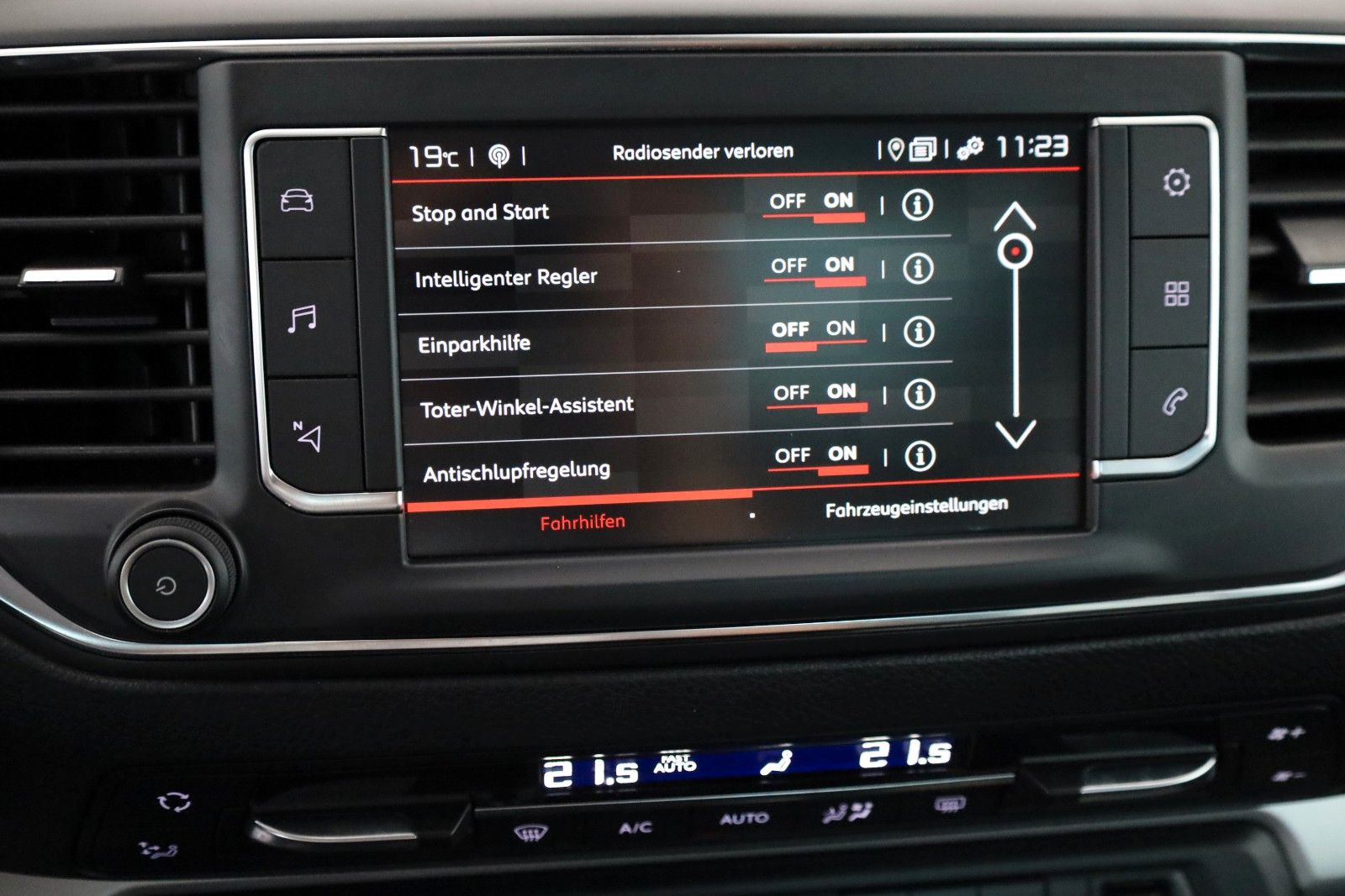 Fahrzeugabbildung Citroën Spacetourer Bus.L. XL L3,Leder,SH,HUD,7Sitz,Pano